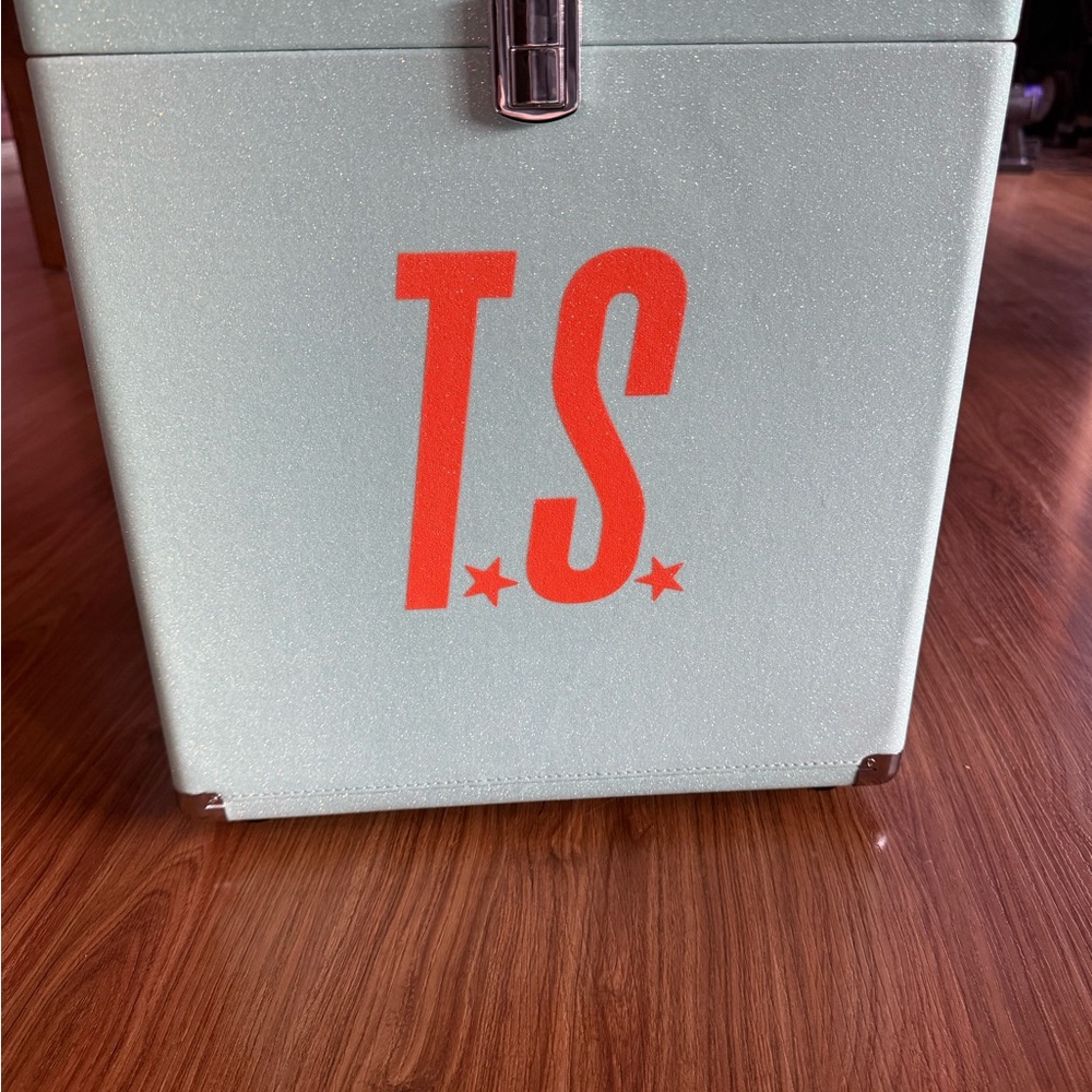 Taylor Swift TLOAS vinyl case